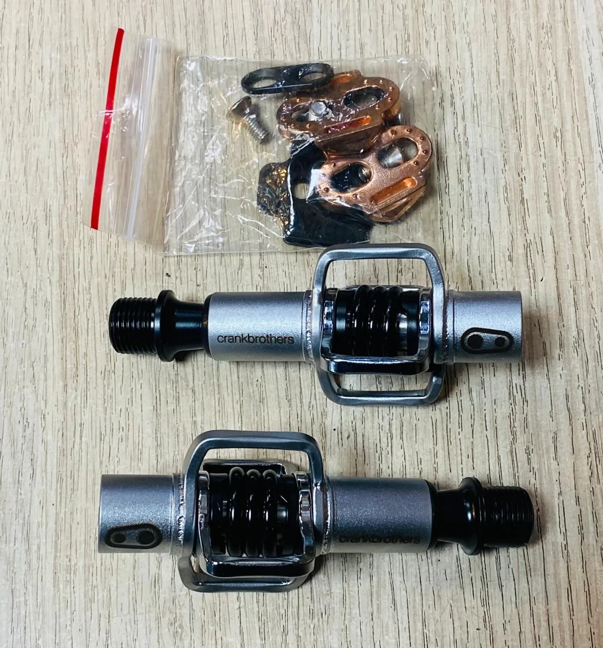 PEDALES MTB CRANKBROTHERS EGG BEATER 1 SILVER/BLACK - Imagen 4