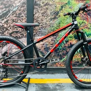 BICICLETA PARA NIÑOS RIN 24 CLIFF LIZARD HD/NEGRO-ROJO