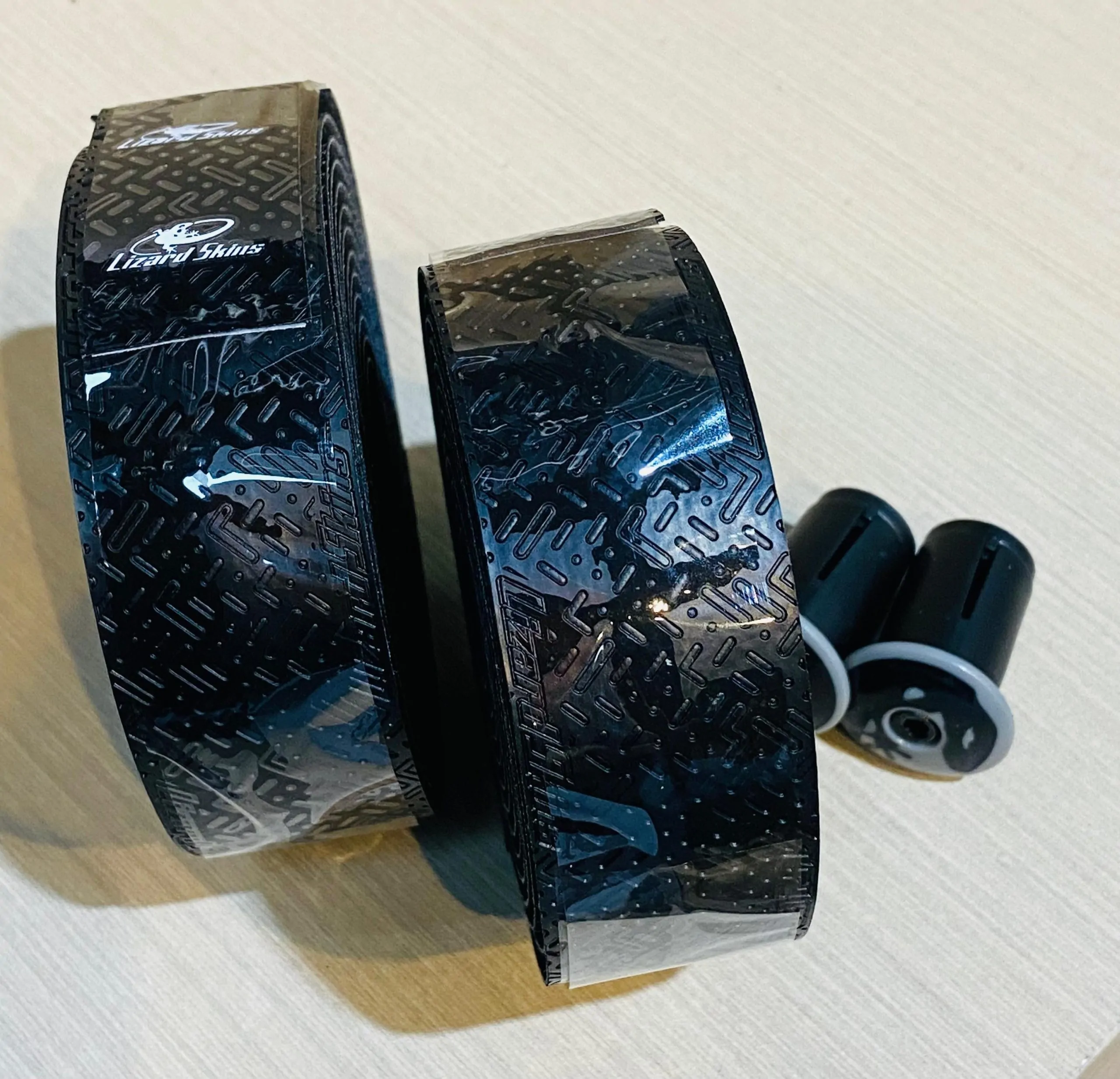 B CINTA DE MANUBRIO RUTA LIZARD SKINS DSP ULTRA 2.7MM – NEGRO - Imagen 2