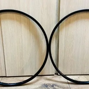 JUEGO DE AROS EN ALUMINIO RIN 29 DE 32 HUECOS (USADOS)