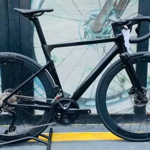 BICICLETA RUTA JAVA VESUVIO SHIMANO 105 Di2 12SPD