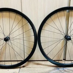 RUEDAS RUTA ROVAL TERRA CARBONO 24H DISCO XDR (DE SEGUNDA)