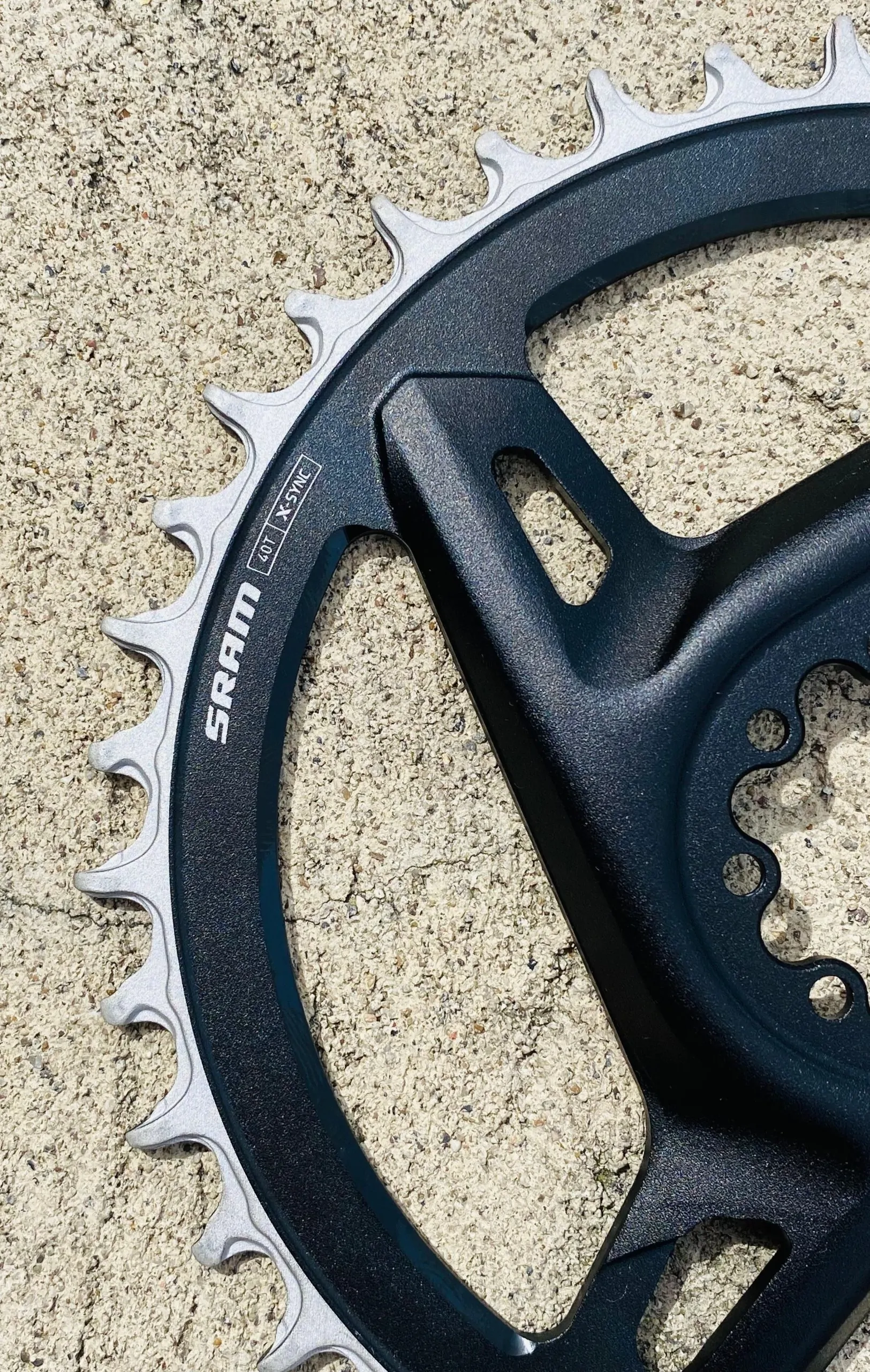 CORONILLA ALUMINIO SRAM X-SYNC 40D DM GRIS RUTA/GRAVEL - Imagen 3