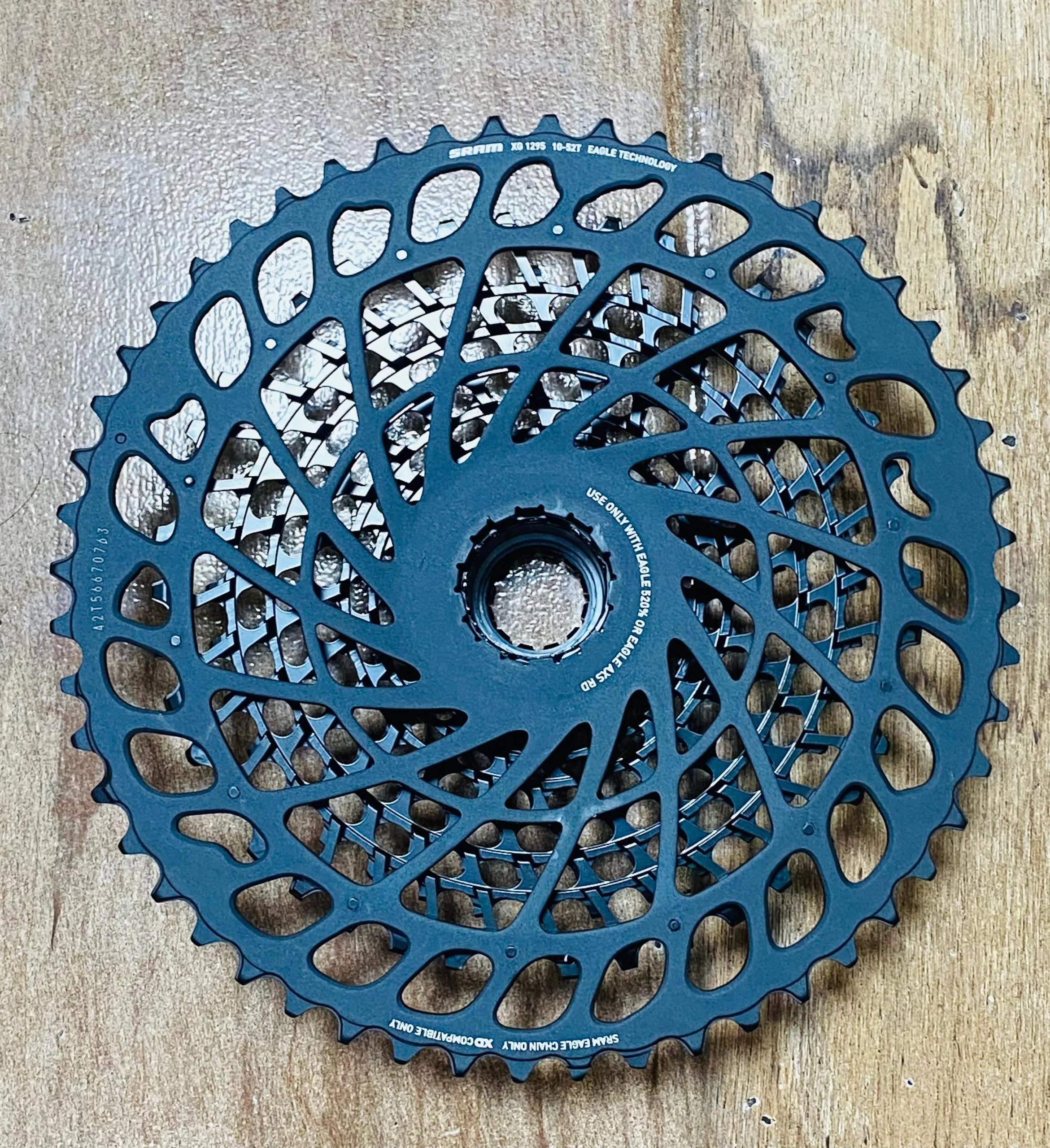 PACHA SRAM EAGLE X01 XG-1295 10-52 NEGRO 00.2418.108.000 - Imagen 5