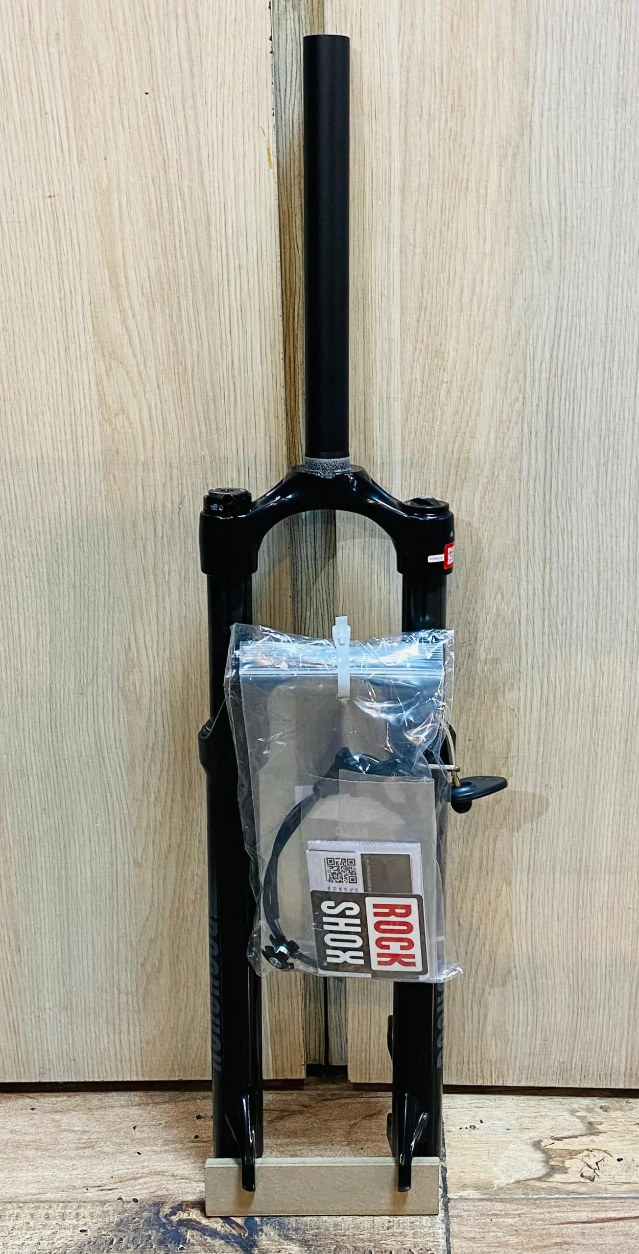 SUSPENSION ROCK SHOX JUDY SLV 27 100 AIRE REMOTO 00.4020.555.012 - Imagen 6