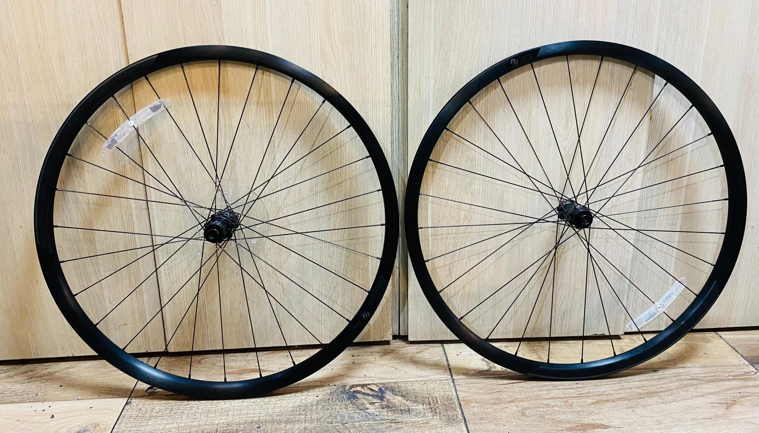 RINES/RUEDAS RUTA SYNCROS RP 2.0 DISC 28H TLR (DE SEGUNDA) - Imagen 1