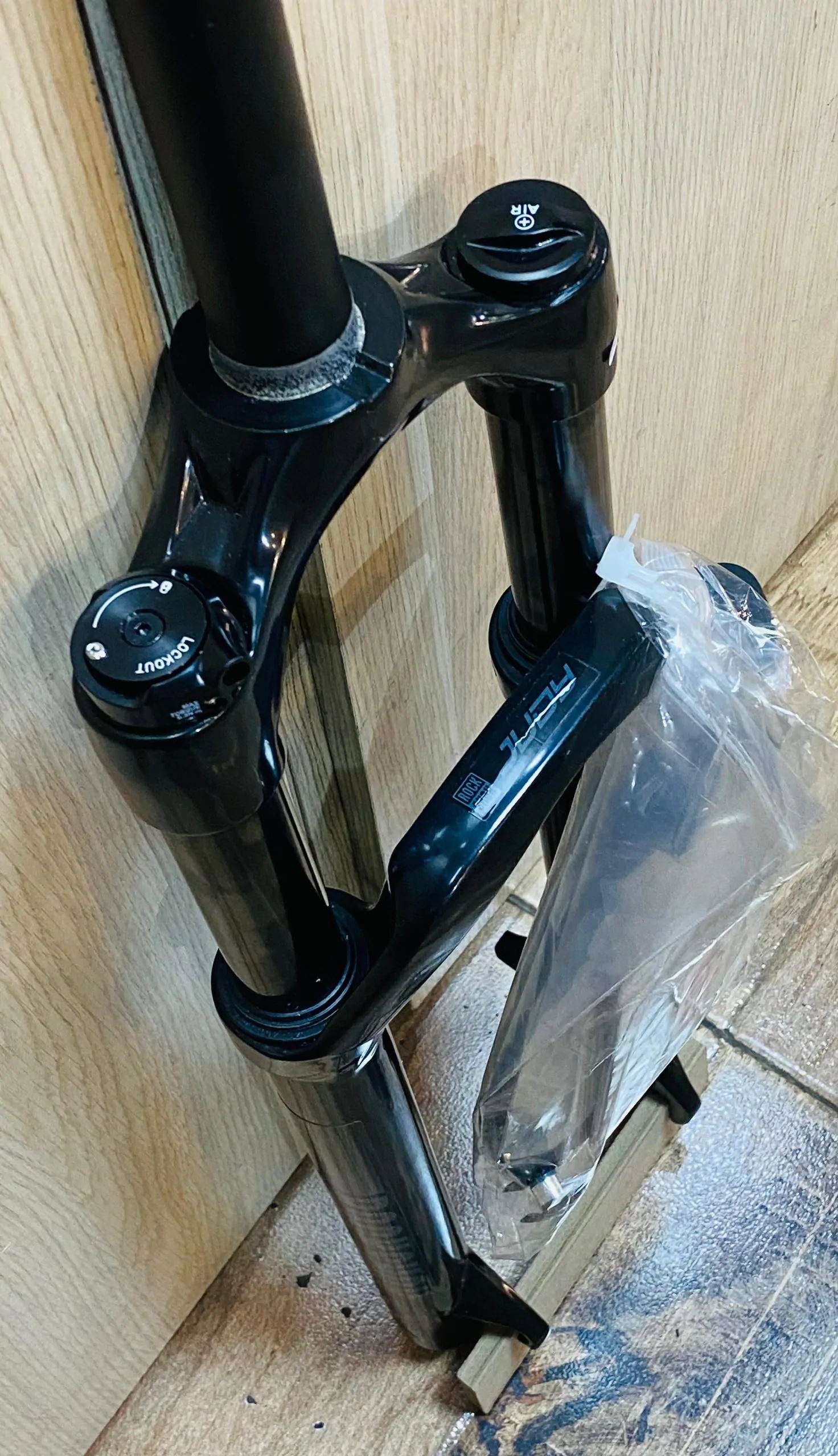 SUSPENSION ROCK SHOX JUDY SLV 27 100 AIRE REMOTO 00.4020.555.012 - Imagen 7