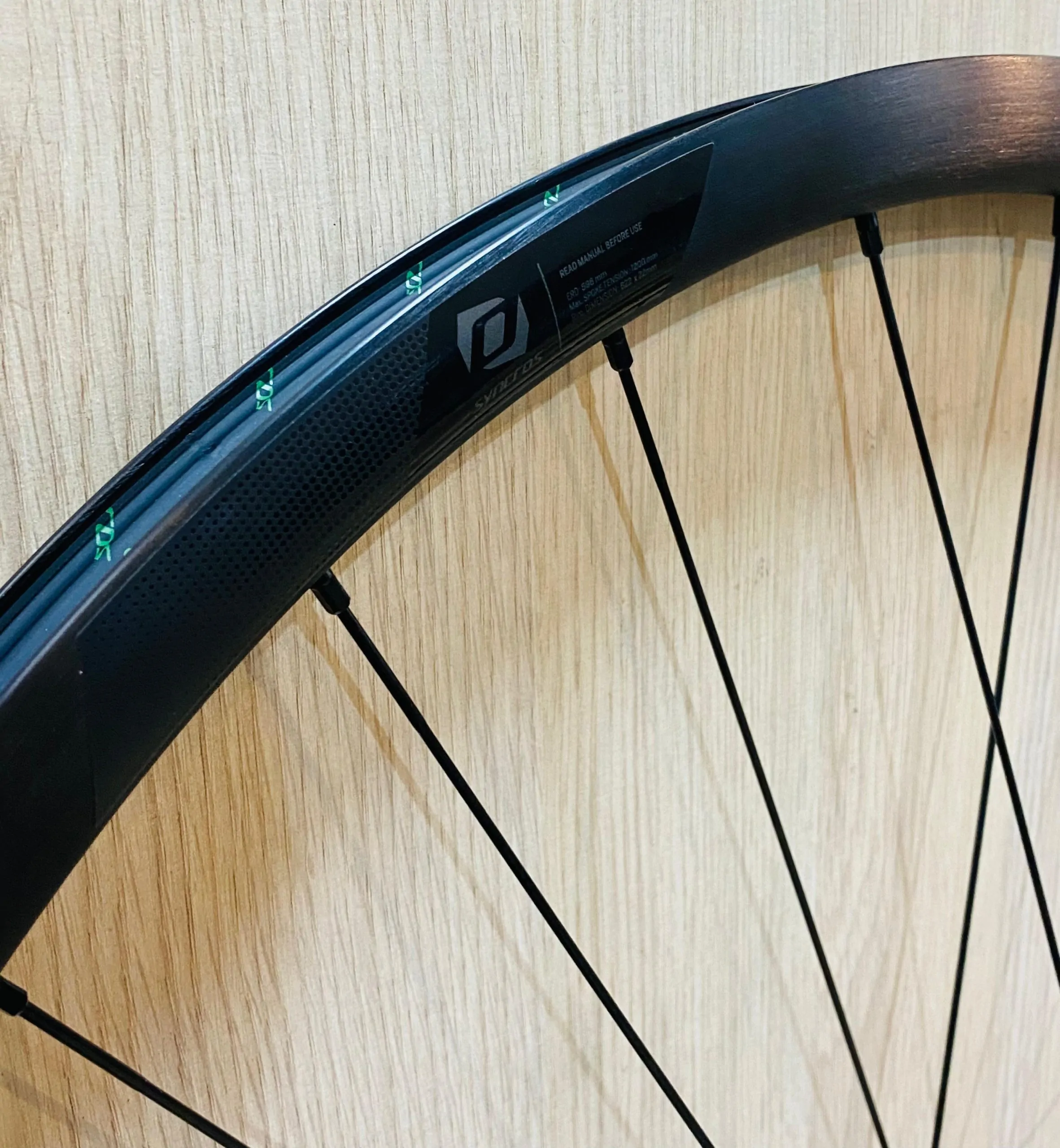 RINES/RUEDAS RUTA SYNCROS RP 2.0 DISC 28H TLR (DE SEGUNDA) - Imagen 6