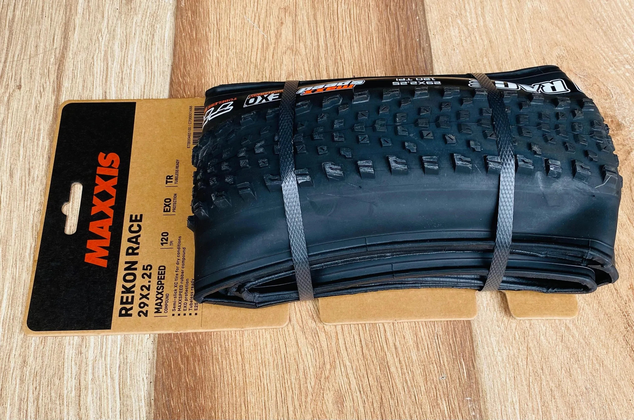 LLANTA MTB PLEGABLE MAXXIS REKON RACE 29X2.25 3C - Imagen 5