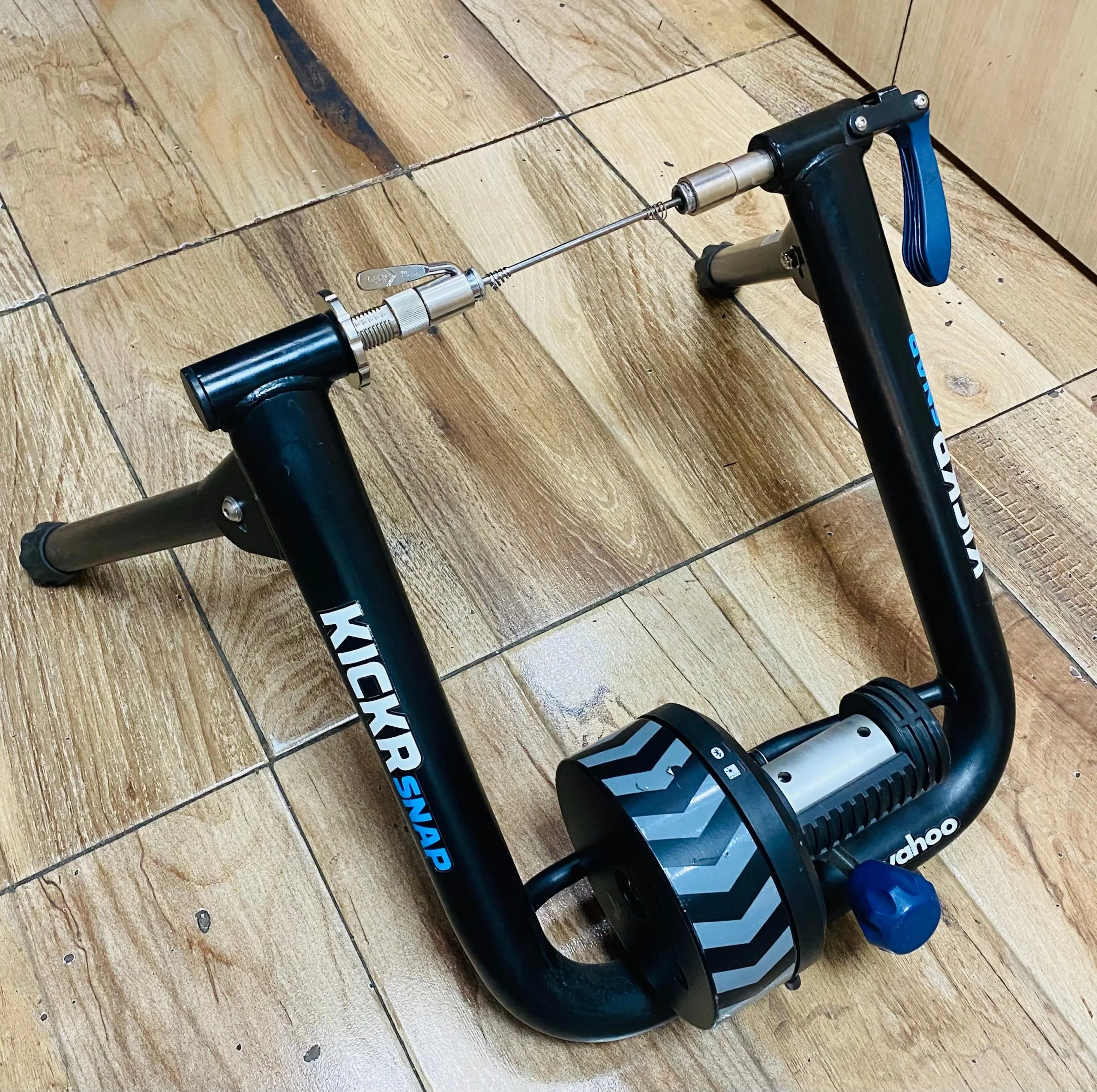 RODILLO ENTRENAMIENTO WAHOO KICKR SNAP- USADO - Imagen 1