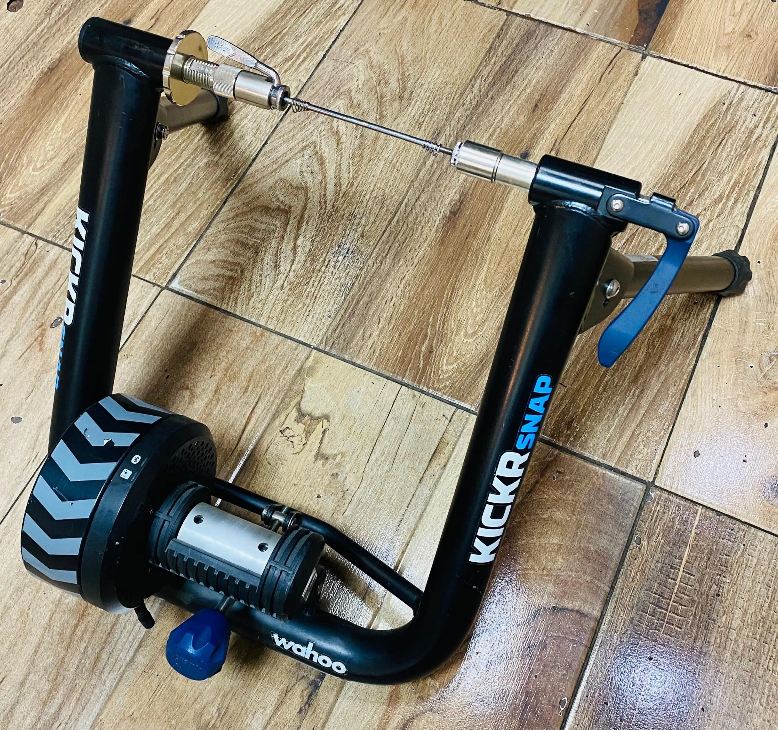 RODILLO ENTRENAMIENTO WAHOO KICKR SNAP- USADO - Imagen 3