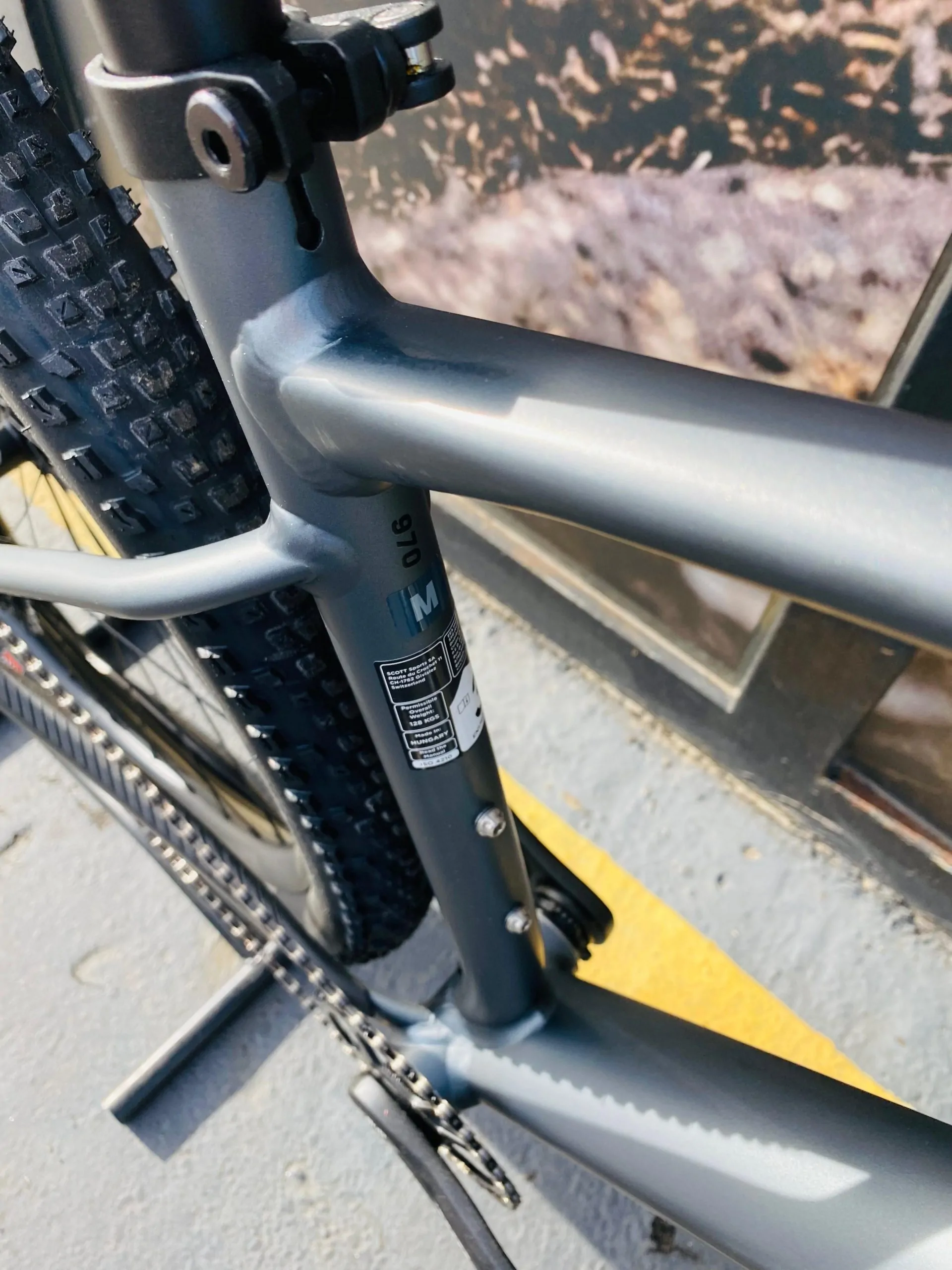 BICICLETA SCALE 970 2023/2024 ALUMINIO 12 VEL SCOTT GRIS NEGRO - Imagen 3