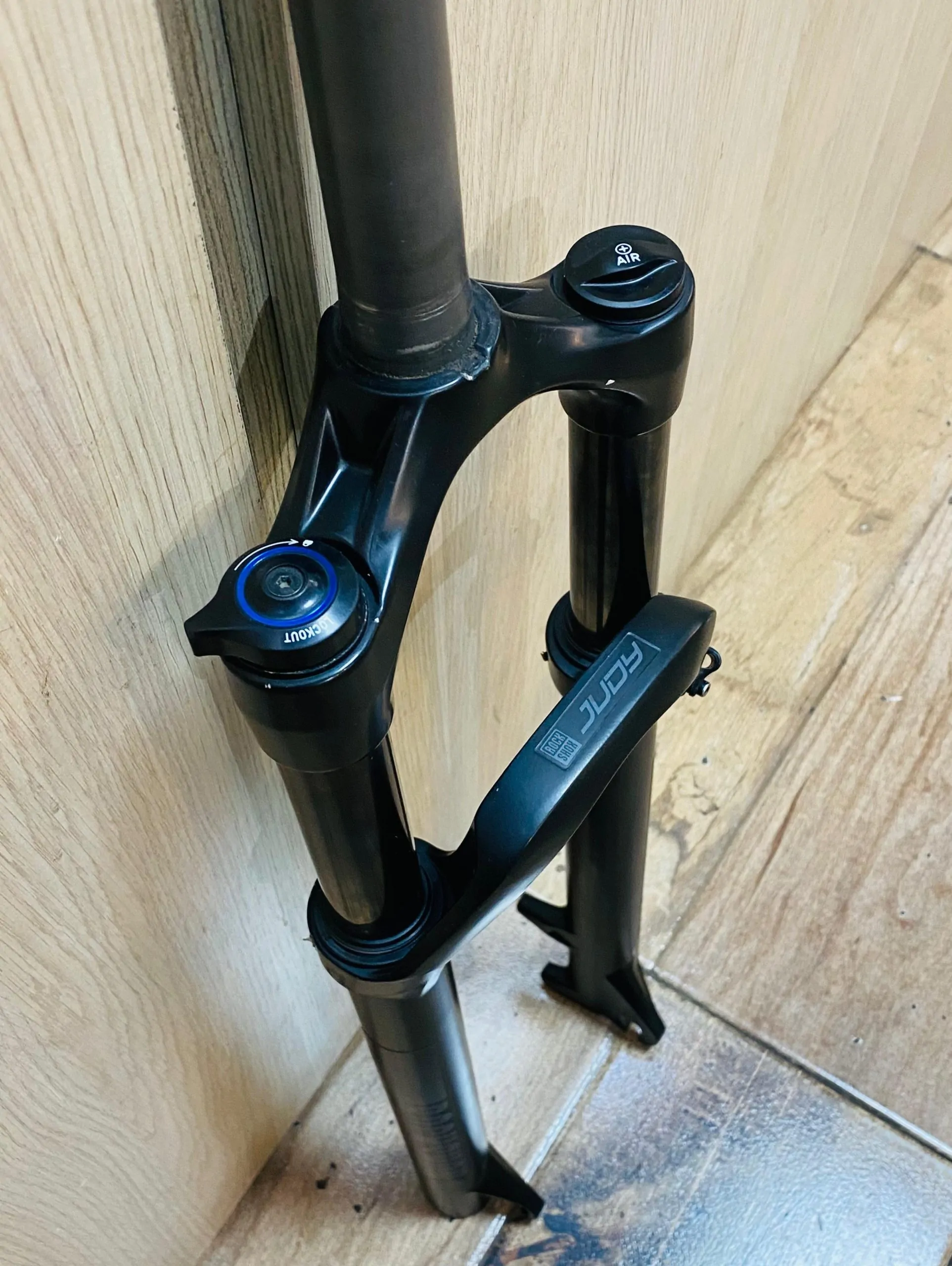 SUSPENSIÓN MTB ROCK SHOX JUDY AIRE RIN29 PUNTILLA - USADA - Imagen 3