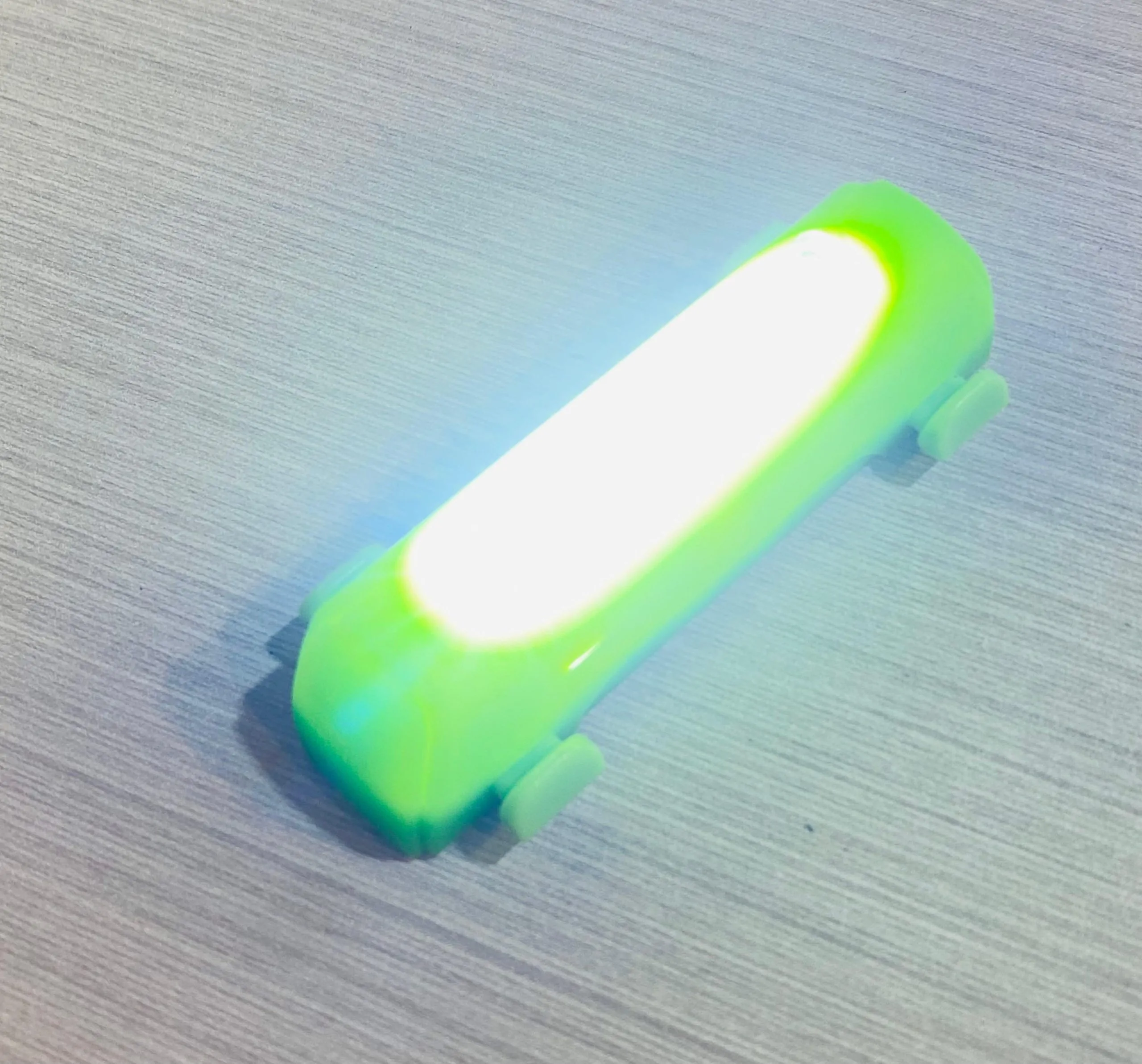 LUZ DELANTERA SERFAS USL-6 LED BLANCO - PARA BICICLETAS - Imagen 4