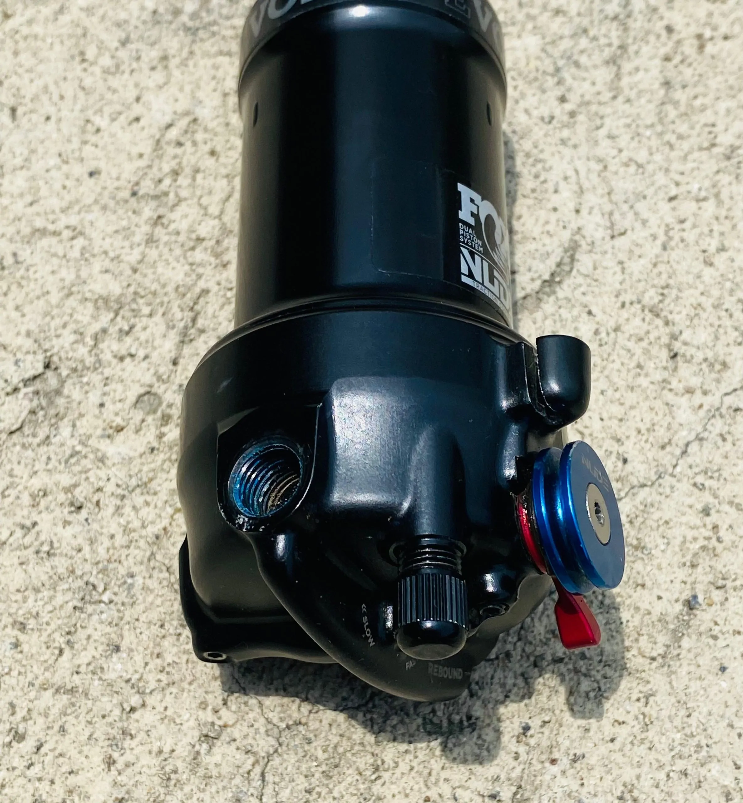 SUSPENSIÓN TRASERA FOX DUAL PISTON SYSTEM NUDE TRACTION CONTROL (USADA) - Imagen 5