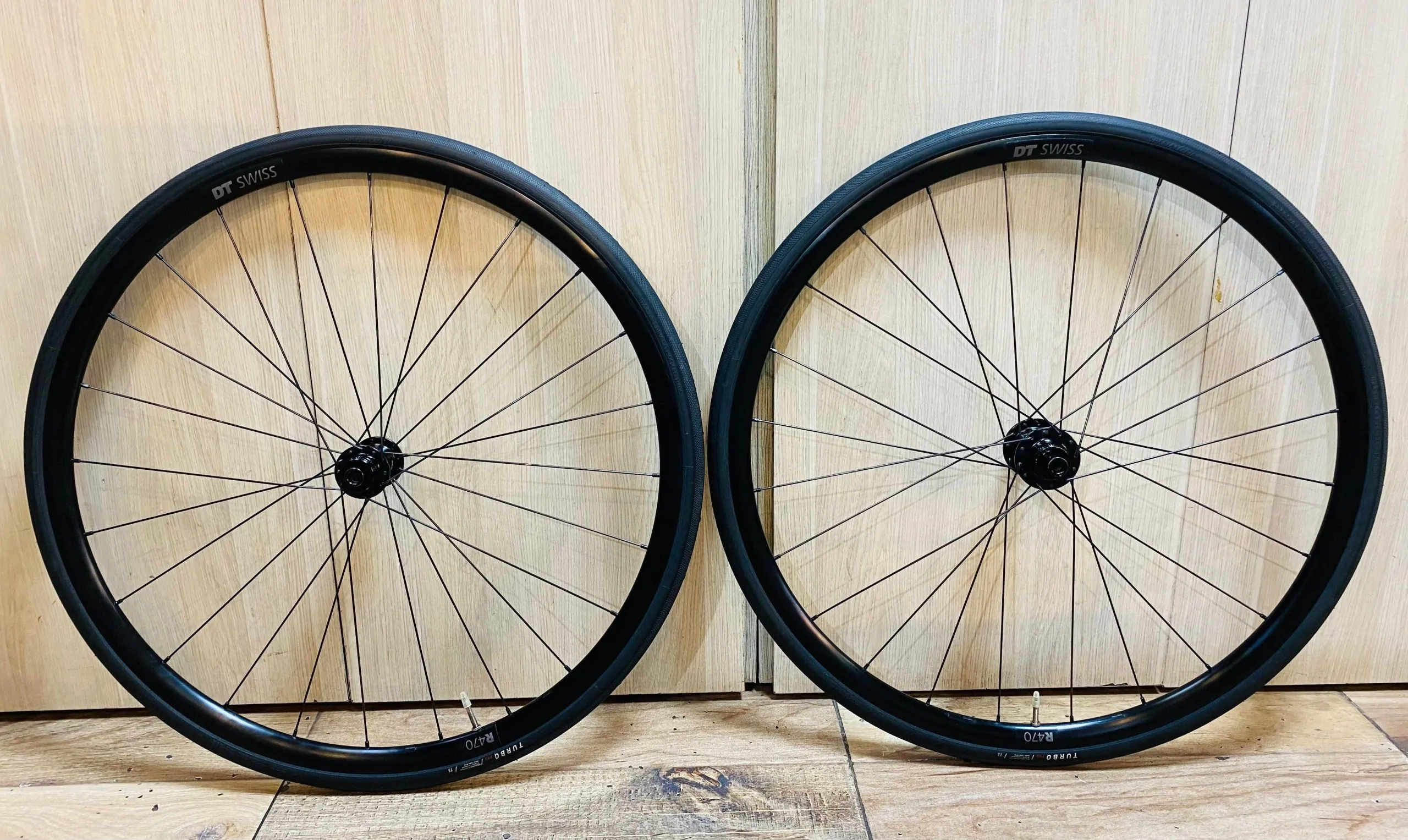 RUEDAS RUTA DT SWISS R470 24H XDR PARA 12VEL SRAM (DE SEGUNDA) - Imagen 1