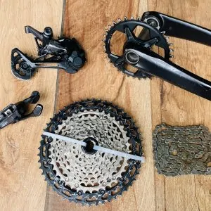 GRUPO MTB SHIMANO DEORE XT M8100 10-51T 12SPD (DE SEGUNDA)