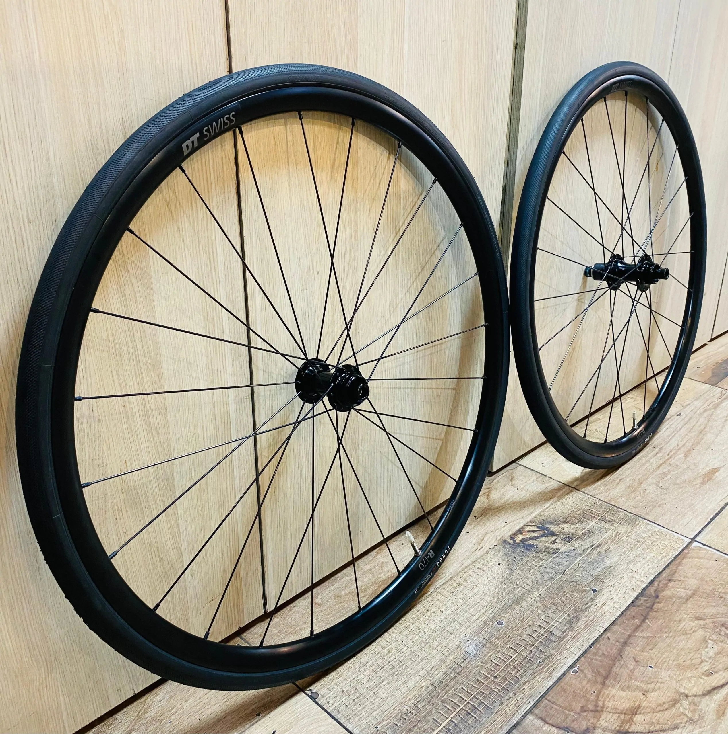 RUEDAS RUTA DT SWISS R470 24H XDR PARA 12VEL SRAM (DE SEGUNDA) - Imagen 3