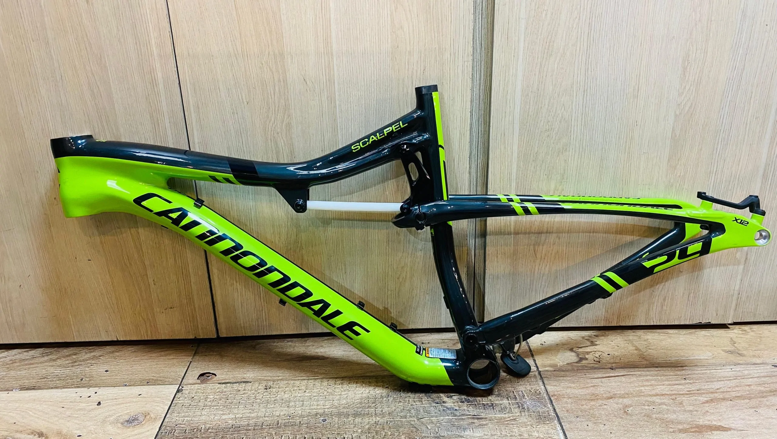MARCO BICI MTB CANNONDALE SCALPEL RIN 29 CARBON T/M (USADO) - Imagen 6