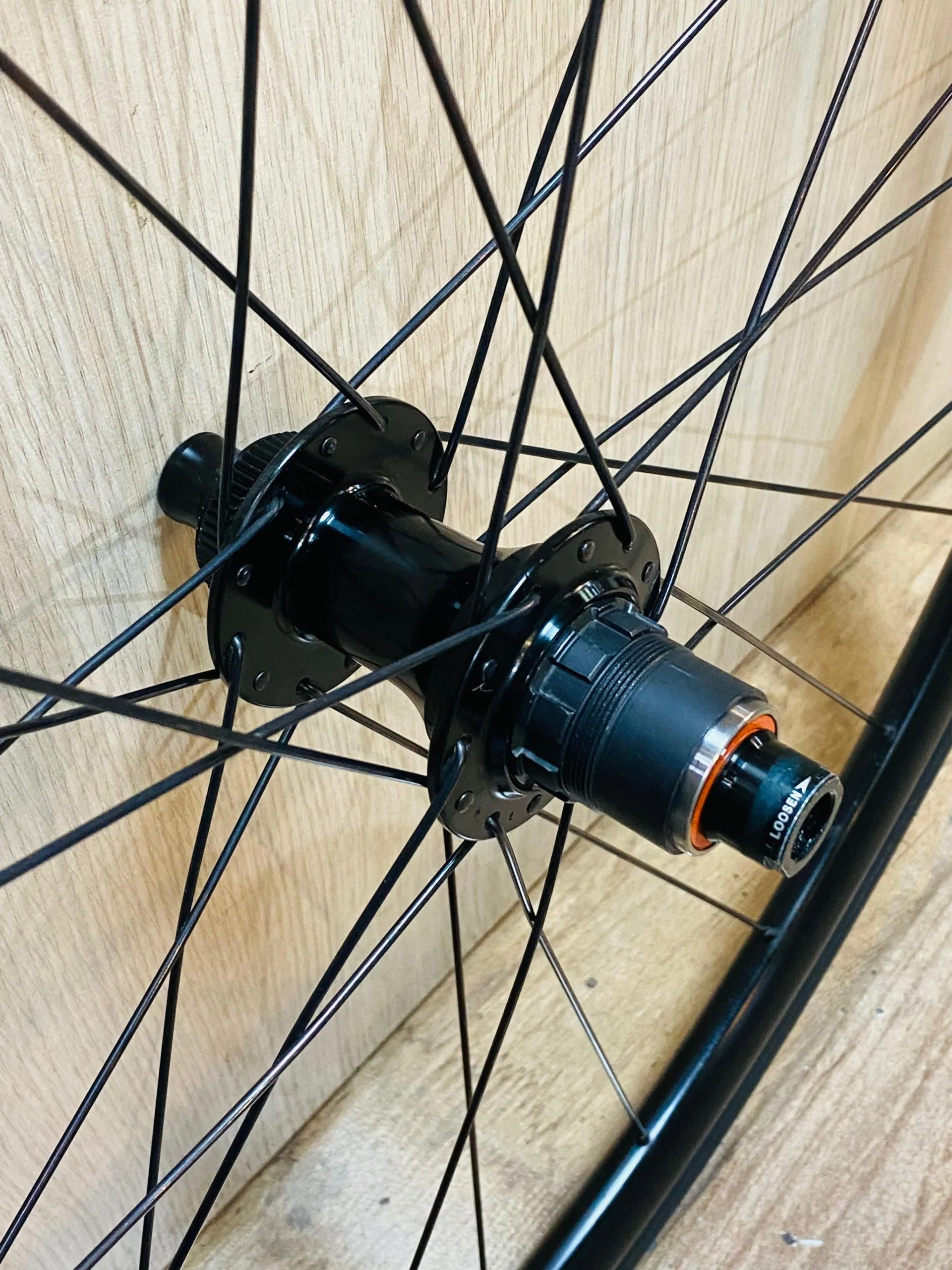 RUEDAS RUTA DT SWISS R470 24H XDR PARA 12VEL SRAM (DE SEGUNDA) - Imagen 4