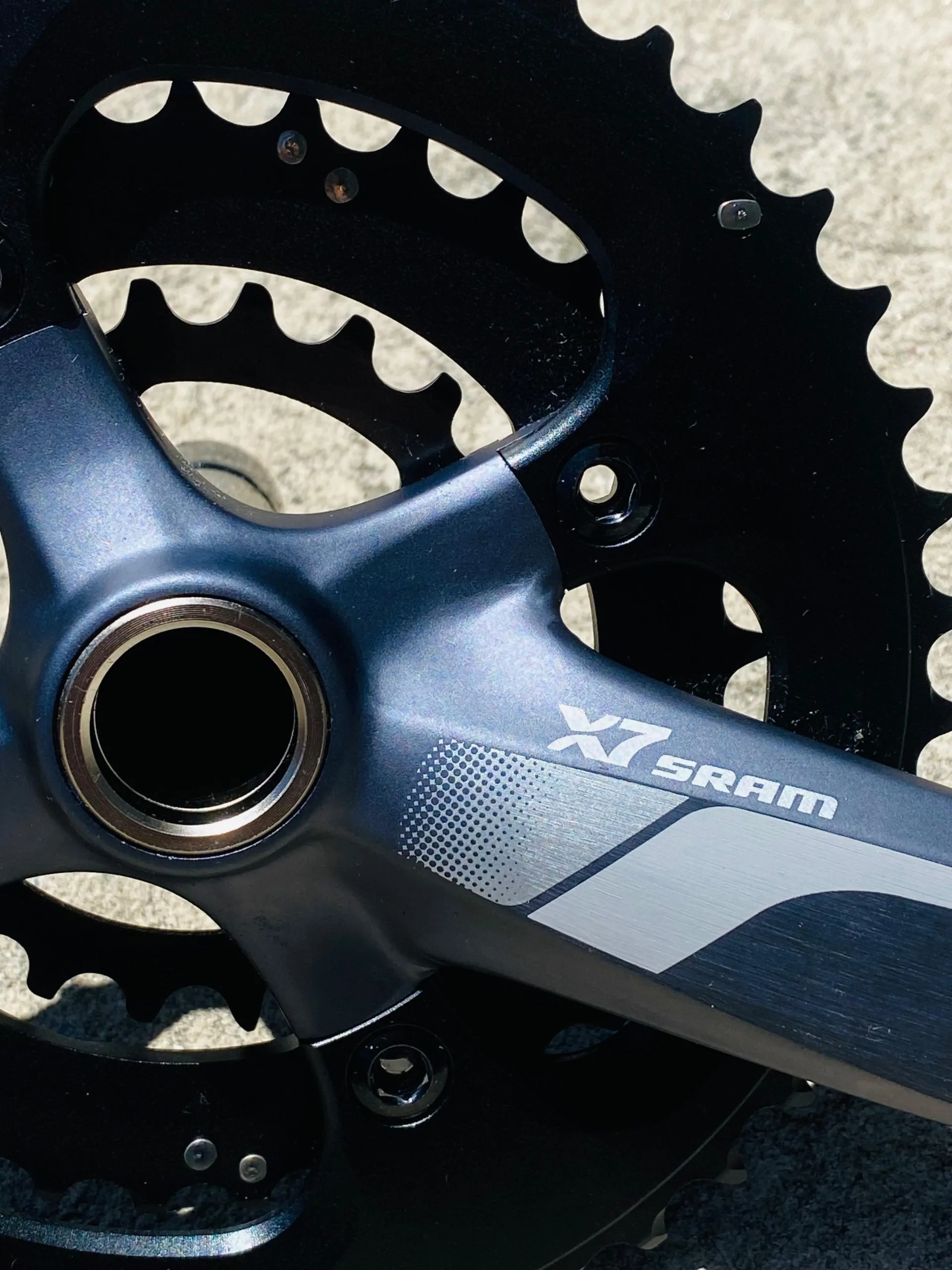 BIELAS/TRIPLATO SRAM X7 10SPD 104BCD 44-33-22T (NUEVO) - Imagen 6