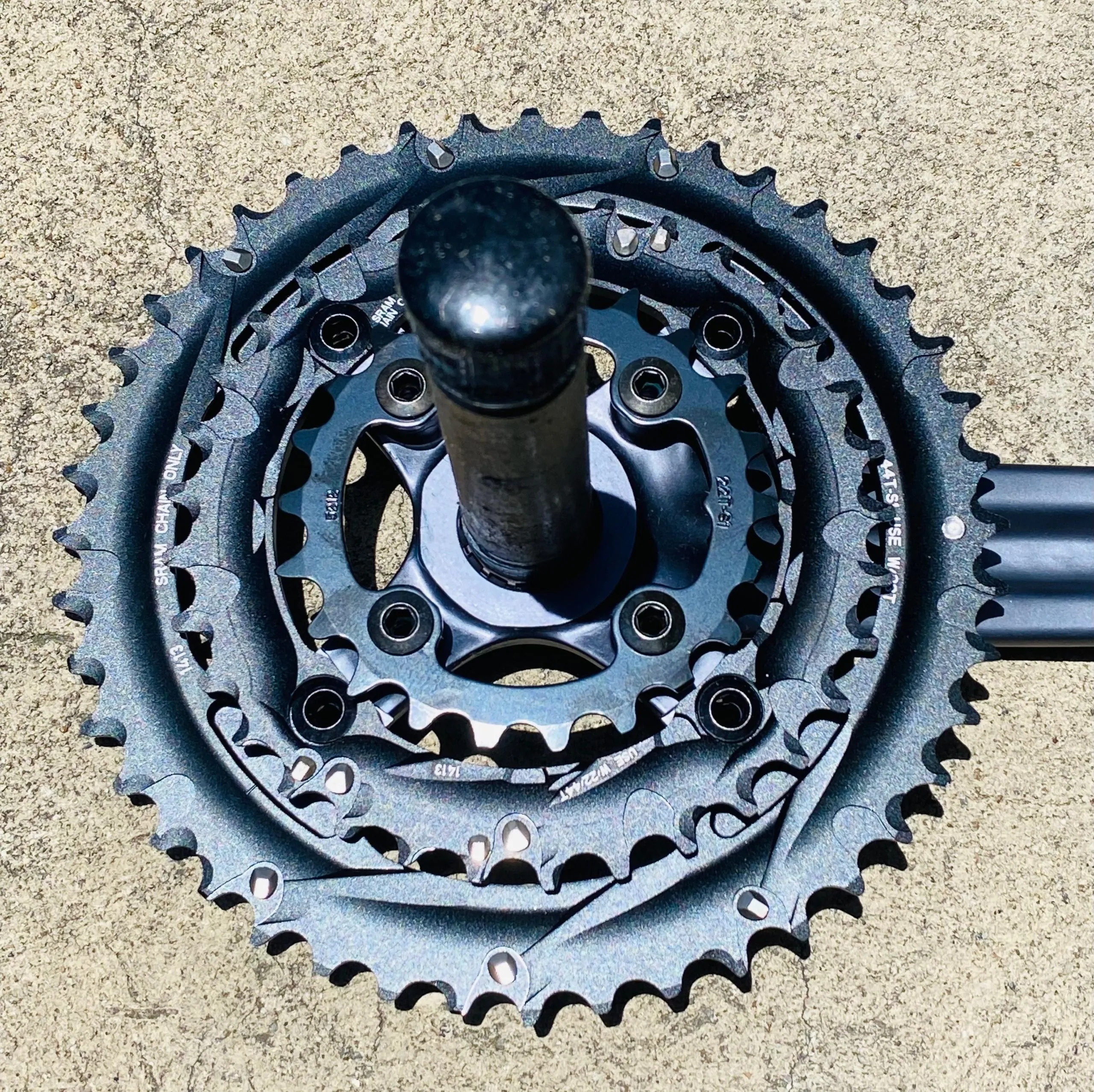 BIELAS/TRIPLATO SRAM X7 10SPD 104BCD 44-33-22T (NUEVO) - Imagen 7