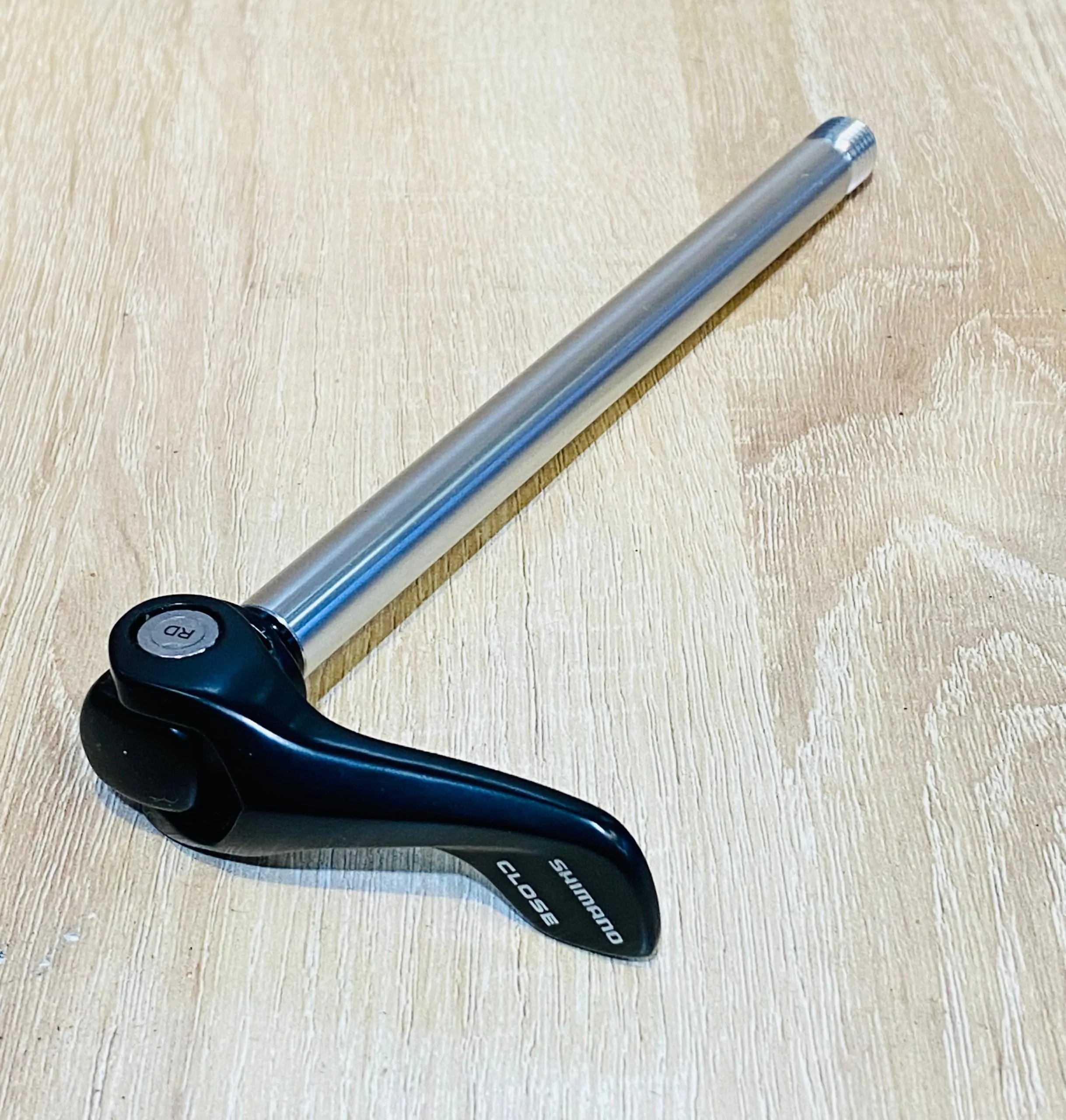 EJE AX-MT500 12X148MM ROSCA 1.5MM TRASERO SHIMANO (402259) NUEVO - Imagen 3