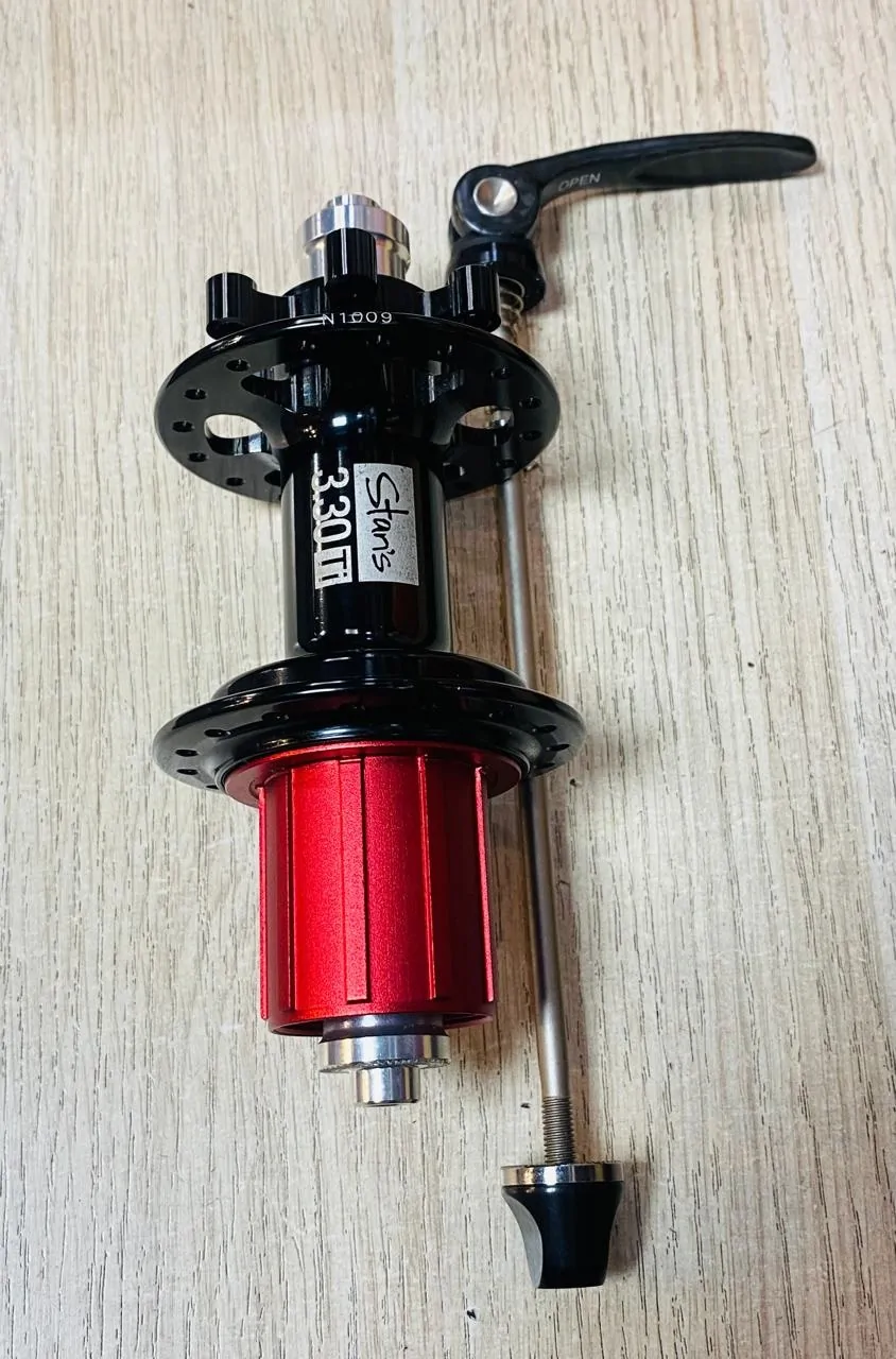 MANZANA TRASERA MTB STANS Ti 3.30 32H 6 PERNOS HG (NUEVA) - Imagen 5