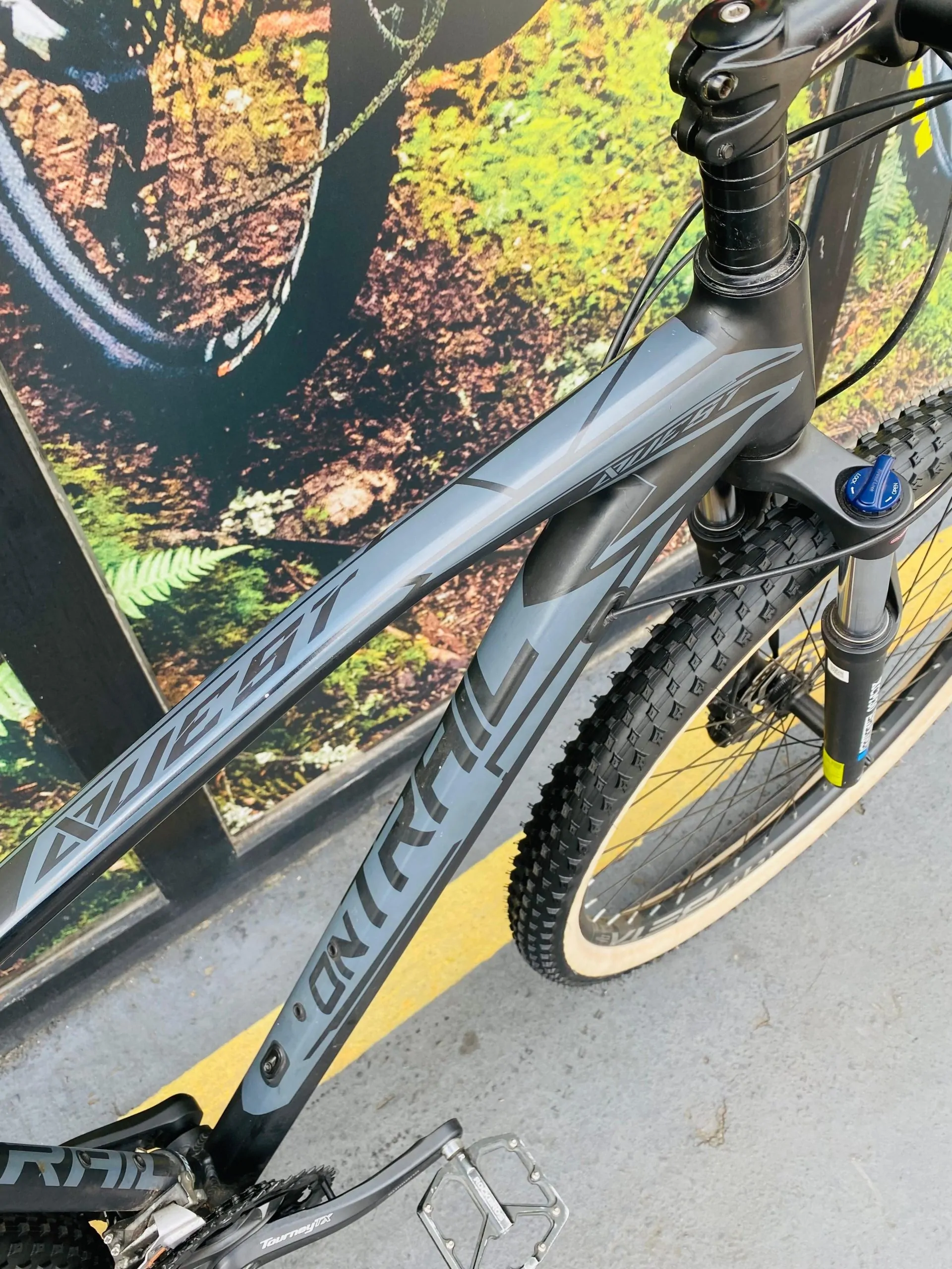 BICICLETA MTB ON-TRAIL QUEST 3X9VEL TALLA L (USADA) - Imagen 4