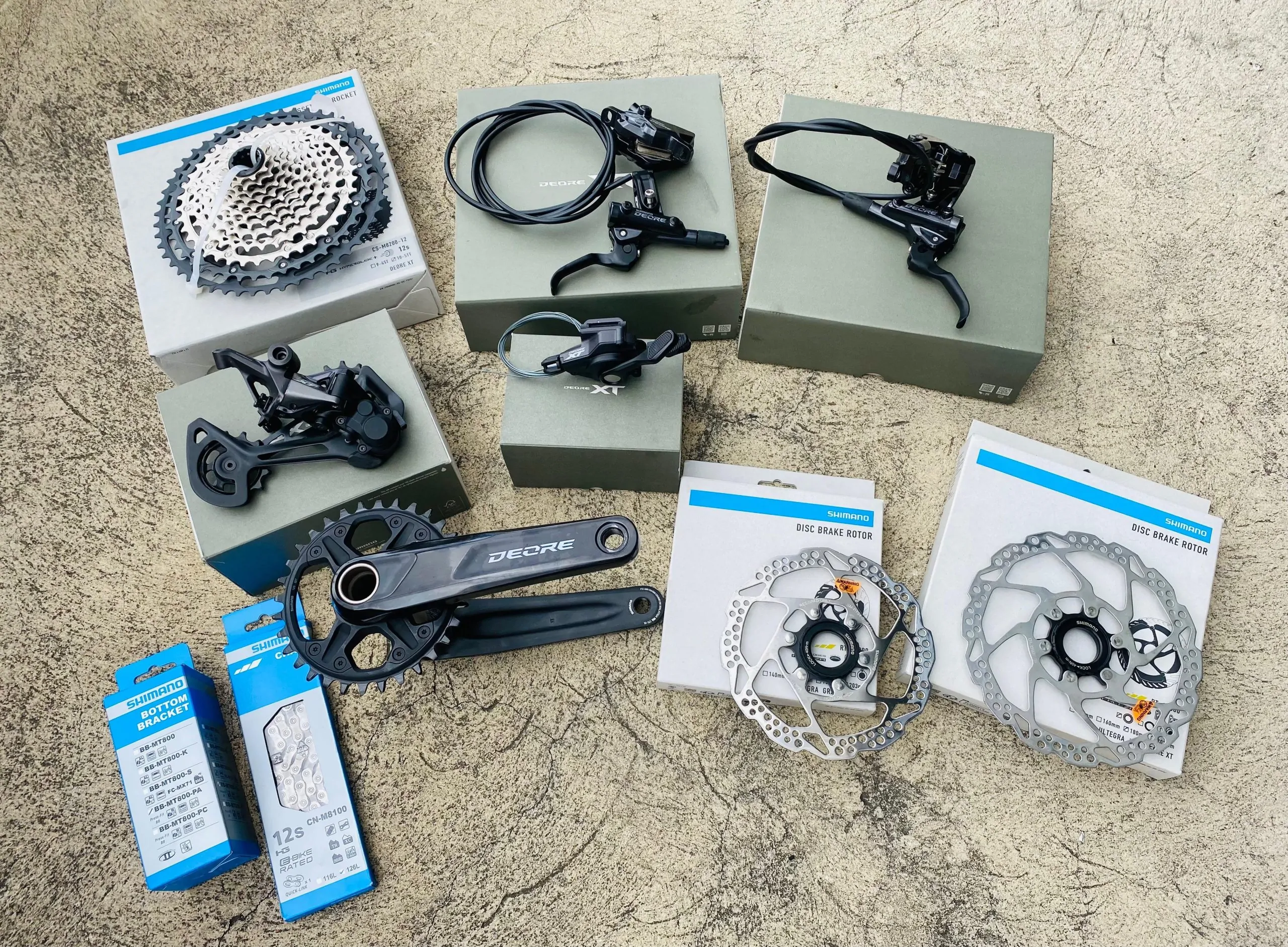 GRUPO MTB SHIMANO DEORE XT 12VEL 10-51T (NUEVO) - Imagen 2