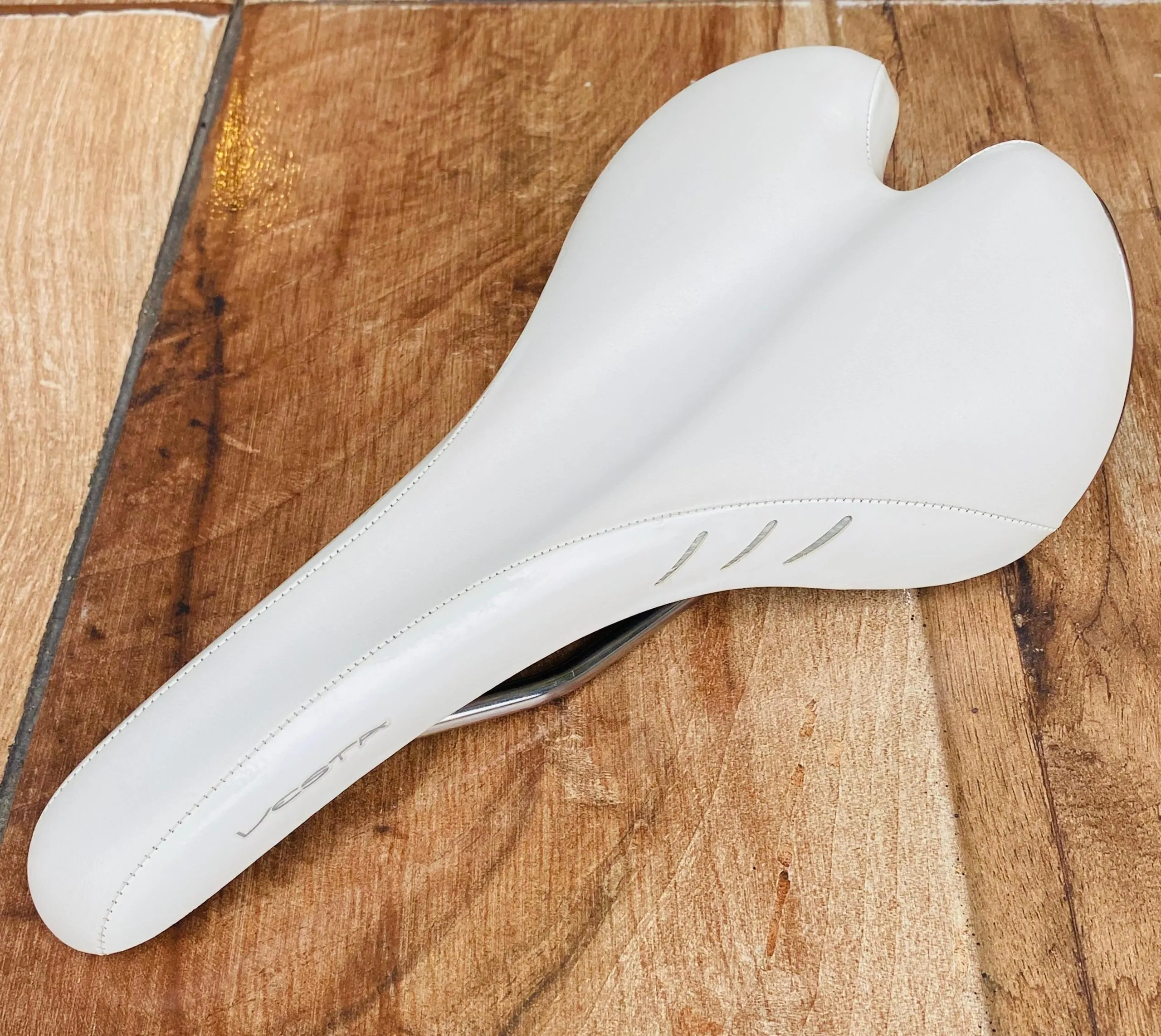SILLIN fi’zi:k VESTA 140 mm x 255mm BLANCO (NUEVO) - Imagen 6