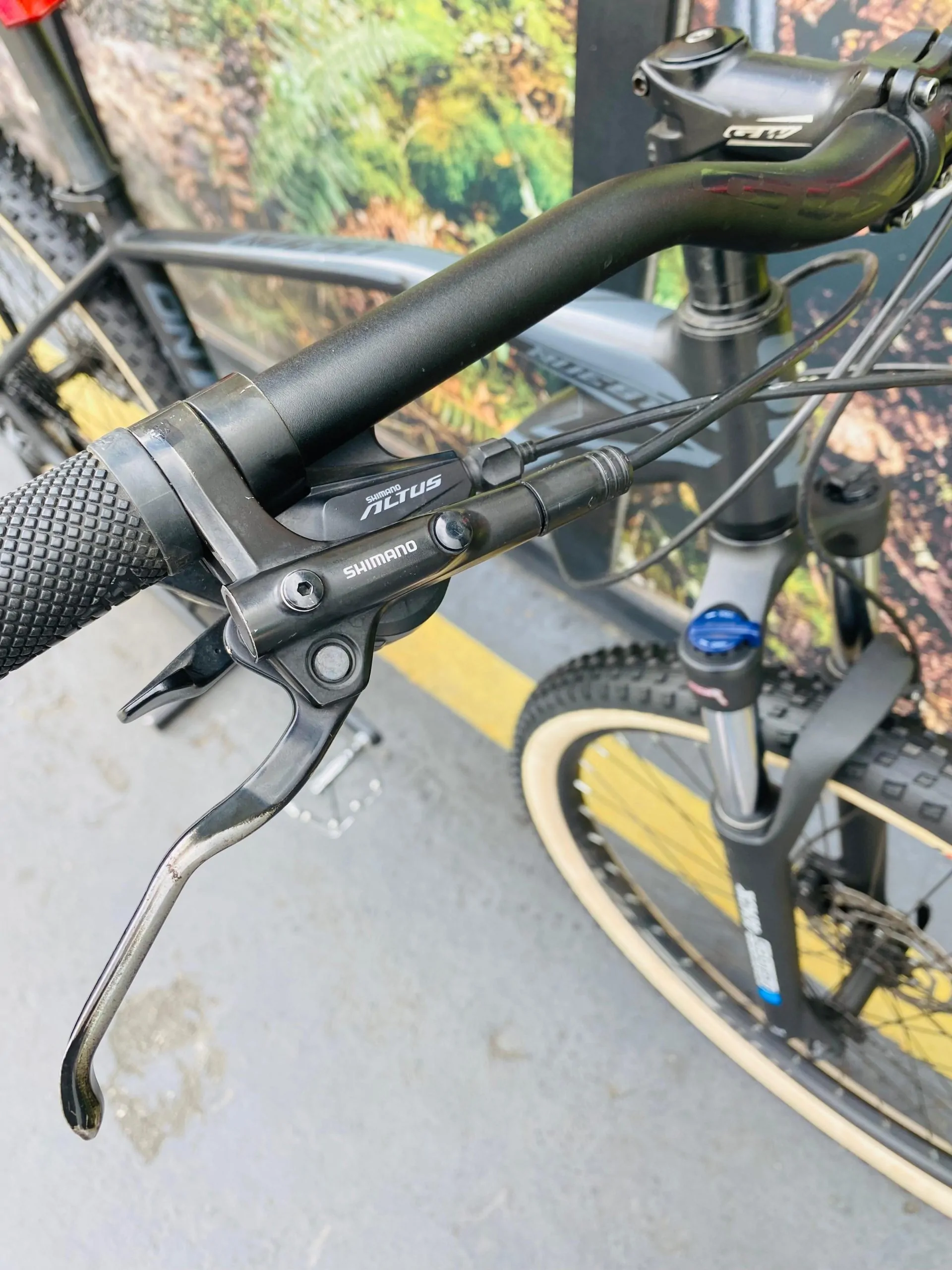 BICICLETA MTB ON-TRAIL QUEST 3X9VEL TALLA L (USADA) - Imagen 5