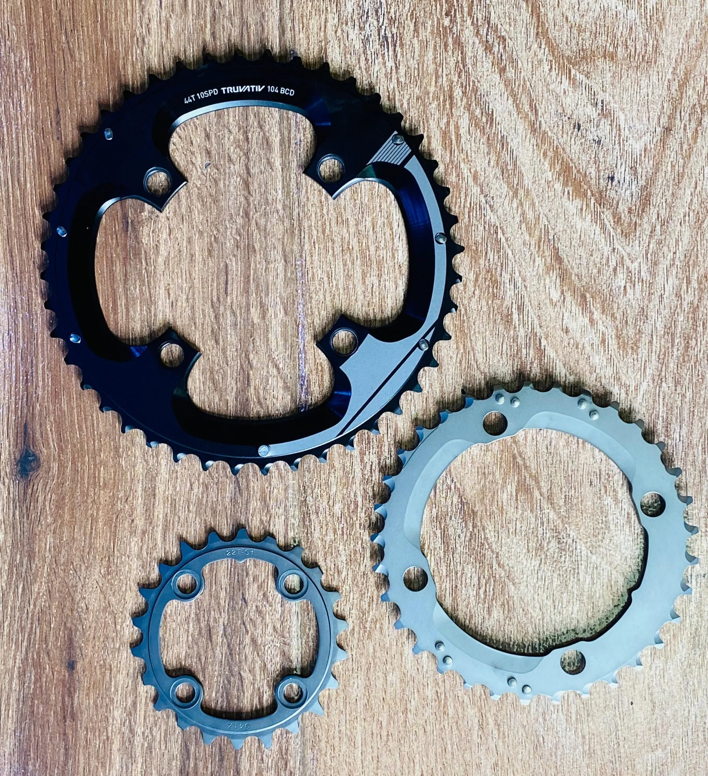 BB CORONILLAS MTB TRUVATIV 44-33-22T 10SPD 104 BCD (NUEVO) - Imagen 1