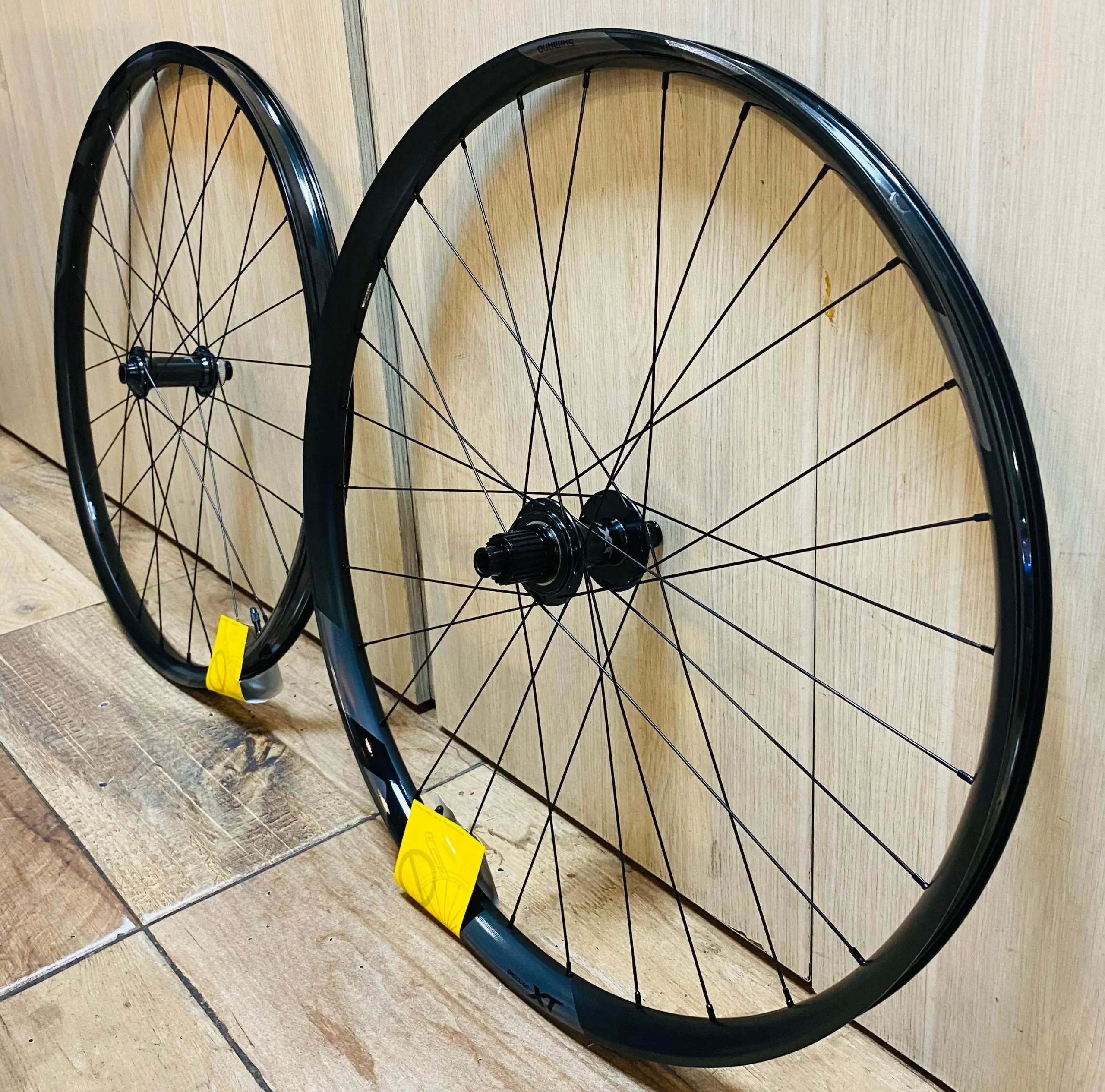JUEGO DE RUEDAS/ RINES MTB SHIMANO DEORE XT WH-M8200 BOOST (409270) - Imagen 7