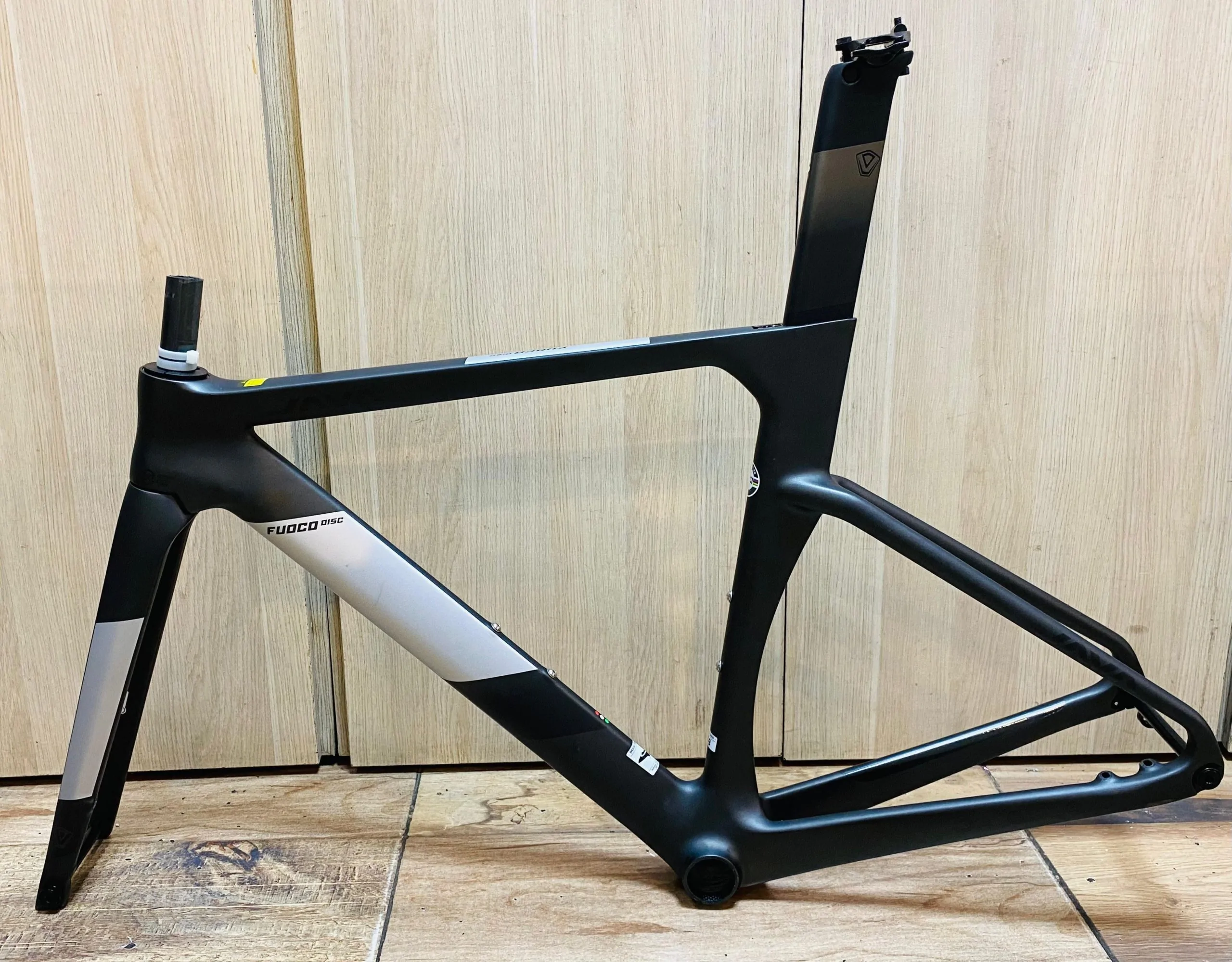 LLL MARCO BICI RUTA JAVA FUOCO DISC CARBON /COLOR TITANIO - Imagen 6