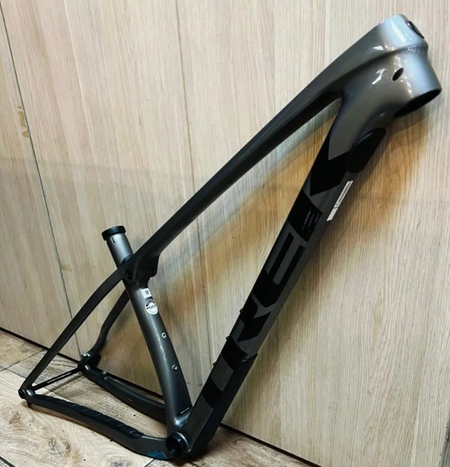 MARCO TREK PROCALIBER 9.5 MODELO 2023 CARBONO RIN 29 ( USADO ) - Imagen 2