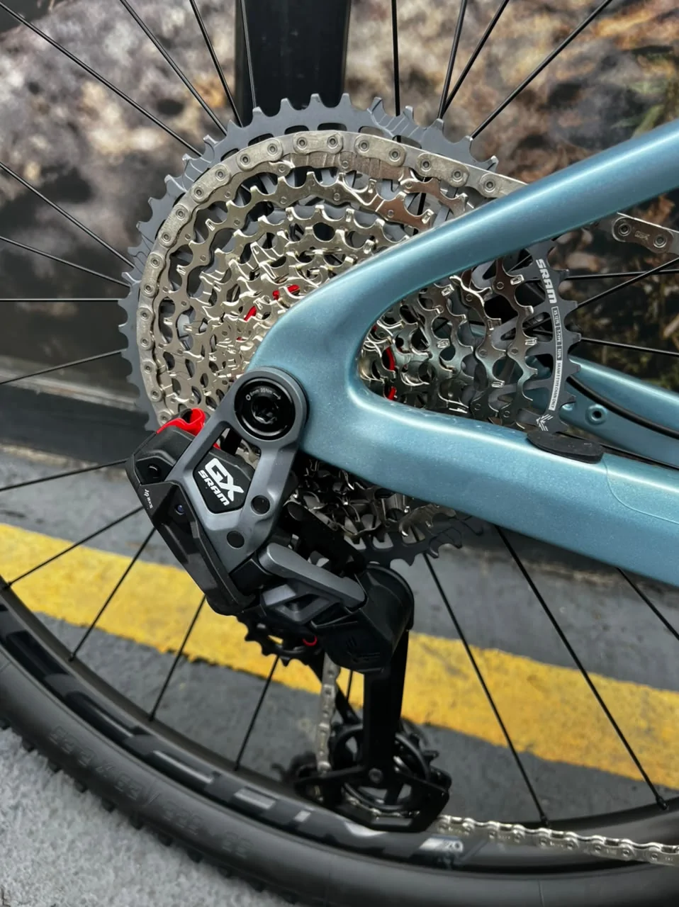 BICICLETA MTB DOBLE SUSPENSIÓN BERRIA MAKO SPORT - Imagen 2