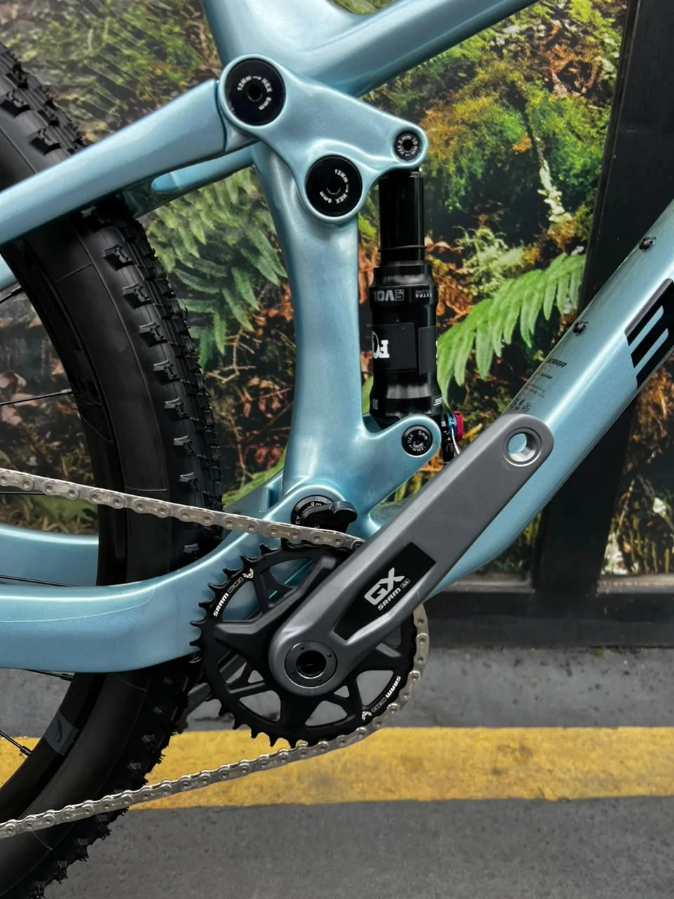 BICICLETA MTB DOBLE SUSPENSIÓN BERRIA MAKO SPORT - Imagen 8