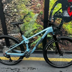 BICICLETA MTB DOBLE SUSPENSIÓN BERRIA MAKO SPORT