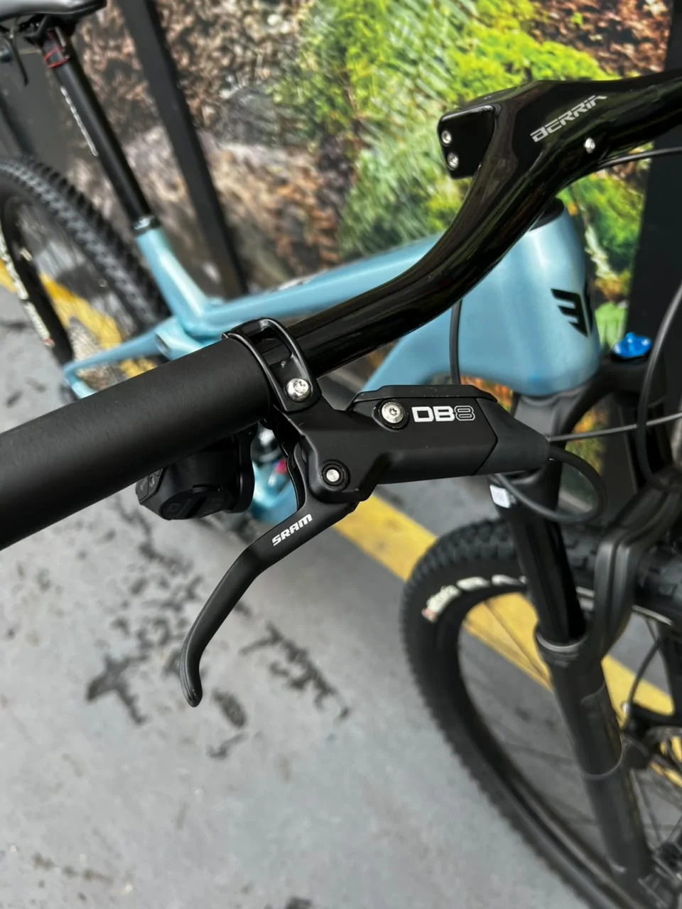 BICICLETA MTB DOBLE SUSPENSIÓN BERRIA MAKO SPORT - Imagen 6